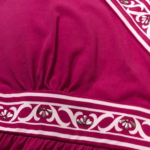 Fuchsia tank dress with white design and beading - Picture 2 of 3